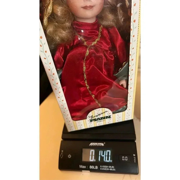 Vintage Seymour Mann Connoisseur Tree Topper Porcelain Strawberry Blonde Doll - Picture 12 of 13